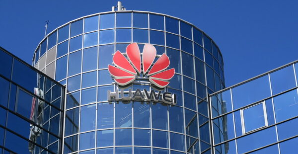 Huawei Prepares to Ship New AI Chips Amid Restrictions on China